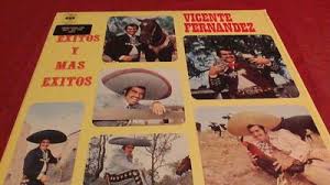 Pasó por varios oficios que la mayoría de sus seguidores en todo el mundo desconoce. Gripsweat Vicente Fernandez Lp Exitos Y Mas Exitos Jacket Vinyl Por Tu Maldito Amor G