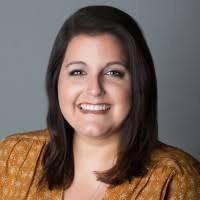 Kerri Watts's Instagram, Twitter & Facebook