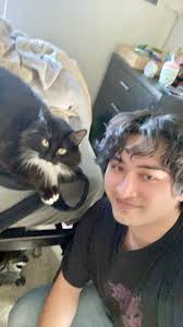 Hello! My name is Cooper Bergan and I'm looking for a roommate to share an  apartment with from May/June of this year (2025) and sign a one year lease  in the **Tenleytown **/ **