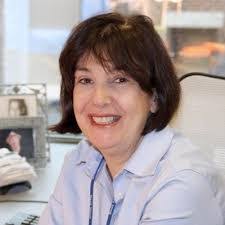 Michelle Hecht's Instagram, Twitter & Facebook