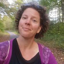 Ruth Stoffel (noneriavioleta)