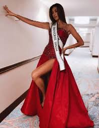 Hoy la miss universo 2019 zozibini tunzi entregará la corona a su sucesora. D X8ydpbeecxmm