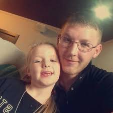 Robert Duffin (@RobertDuffin3)