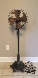 Vintage Industrial Ge Vortalex Oscillating Pedestal Fan 3 Speed Fm12m11 Art Deco Vintage Industrial Decor Vintage Industrial Antique Flooring