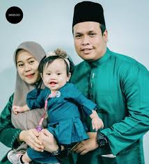 Alamat email anda tidak akan dipublikasikan. Sekitar Majlis Akikah Anak Comel Shuk Syj 11 Gambar Hd Pelawak Dan Pengacara Shuk Syj Dan Isteri Beliau Rossalennah Baru Baru Ini Berkesempatan Untuk Mengad