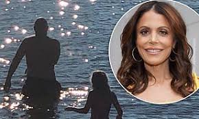 Real housewives star bethenny frankel's father bobby dies at the age of 68. Bethenny Frankel Posts Touching Father S Day Tribute In Memory Of Late Boyfriend Dennis Shields Daily Mail Online