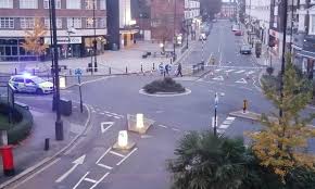 I visited the muswell hill odeon as part of london openhouse on sept 15, 2007. London Stabbing Man Attacked In Muswell Hill Fights For Life Daily Mail Online