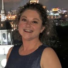 Susan Huggins's Instagram, Twitter & Facebook