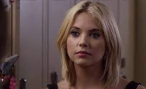 Ashley Benson Short Hair My Favourite Hair Of Pretty Little Liars Ashley Benson Short Hair Pretty Little Liars Hairstyles Short Hair Styles