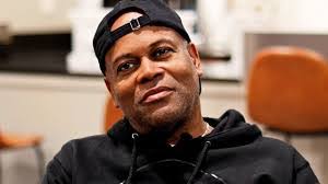 Stephen Adrian's Instagram, Twitter & Facebook