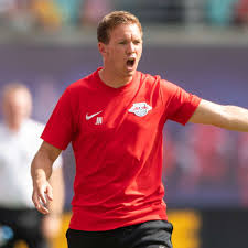 Dem tabellenführer gelingt trotz guter chancen kein treffer, trainer julian nagelsmann übt harsche kritik an seinen spielern. Rb Leipzig Julian Nagelsmann Gegen Die Alte Liebe Fussball