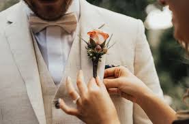 What some flowers that grow well in maine? Wedding Flower Availability By Month In Australia