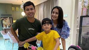 Saat diberitahu, sang pelantun indah cintaku itu terpukau. Pregnant 2nd Pregnant Child Nagita Slavina Does Not Stop Crying Netral News