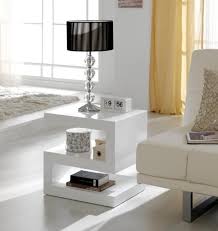 Modern Side Or Lamp Z Table In White High Gloss Decoracao Da Sala De Jantar Decoracao Sala De Estar E Jantar Decoracao Da Sala