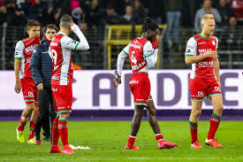 12/15/13 er word ook elke week een speler van de week verkozen alleen spelers van zulte waregem kunnen op deze pagina speler van de week worden , hoe gaat dit te werk ? Na 7 0 Vernedering Essevee Spelers Moeten Bussen En Tickets Terugbetalen Waregem Hln Be