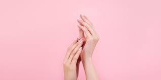 Ongles Stries Cassants Quelles Vitamines Pour Avoir De Beaux Ongles Cosmopolitan Fr