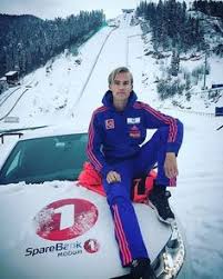 Discover more from the olympic channel, including video highlights, replays, news and facts about olympic athlete daniel andre tande. 390 Skijumping Ideas In 2021 Skoky Na Lyzich Innsbruck Koucink