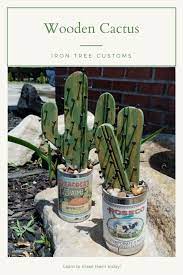 To make a cactus grow faster, you must provide an your tropical cactus prefers temperatures between 70 and 80 degrees from late spring through early fall and between 60 and 68 degrees in fall. Diy Holzkaktus Kaktus Kaktus Inneneinrichtung Diy Holz