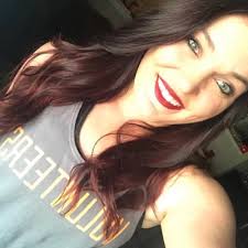 Danielle Gilson (@d_hellz)