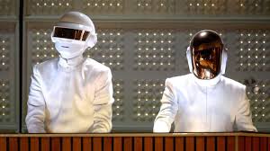 Official soundcloud of the information website daft punk anthology, focused on daft punk's musical and cinematographic careers. Daft Punk Franzosisches Elektro Duo Hort Nach 28 Jahren Auf Stern De