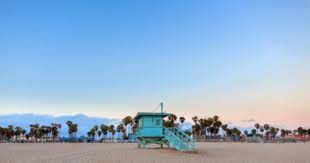It's a fairly easy process. Microsoft Teams On Twitter A Teams Beach Background And An Umbrella Drink Are The Perfect End To A Week Learn How To Take A Tropical Trip In Teams At The Following Link