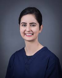 Elaine Cass's Instagram, Twitter & Facebook