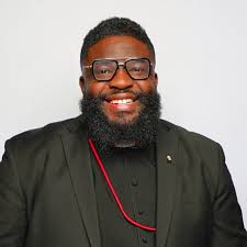 FutureWife I ❤️ church but leave church at church. At home I'm Zaddy not  Pastor Touché 😘