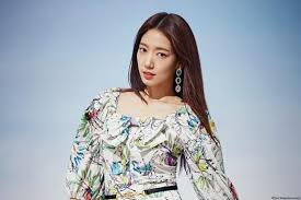 In 2018, park starred in tvn's fantasy suspense drama memories of the alhambra alongside hyun bin, playing double roles as a hostel owner and a guitar player. Fgutsdgmr7urrm