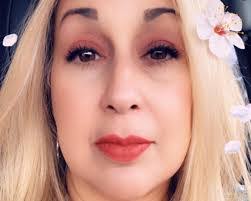 Anna Demarest's Instagram, Twitter & Facebook