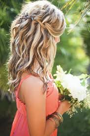 To recreate this bridesmaid hair idea, opt for spraying your hair with a texturizing spray to create texture and depth to your locks. 40 Irresistible Hairstyles For Brides And Bridesmaids