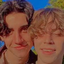 Chicos guapos 🖤🖤🖤