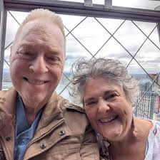 Disable lift gate lights