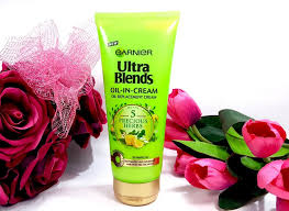 Read on to my review to know the different ways i use the hair oil in cream and how well it works on my hair. Garnier Ultra Blends 5 Precious Herbs Oil In Cream Oil Replacement Cream Review