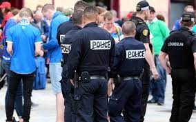 Cette page vous présente les films policiers et films à suspense. Coupe Du Monde 2018 La Police Francaise Est En Russie Le Parisien