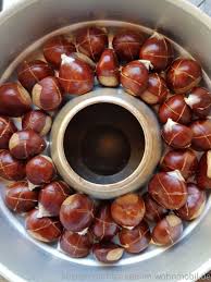 Esskastanien Maronen Maroni Aus Dem Omnia Backofen Kochen Und Backen Im Wohnmobil De Omnia Backofen Omnia Backofen Rezepte Esskastanien Zubereiten