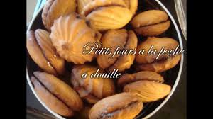 Découvrez les ingrédients, ustensiles et étapes de préparation Petits Fours A La Poche A Douille Youtube