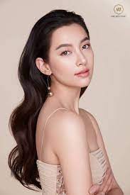 B：เบลล่า ราณี # เพียงกดไลค์โพสต์นี้และคอมเม้นท์ตอบคำถามด้านล่างใต้โพสต์ ก็มีสิทธิ์ลุ้นรับรางวัลฟรี ๆ ไปเลย Brand Ambassador2019 The Art Clinic à¸ªà¸§à¸¢à¸¡à¸²à¸ à¸™à¸²à¸‡à¹à¸šà¸š à¸„à¸§à¸²à¸¡à¸‡à¸²à¸¡ à¸ªà¸²à¸§ à¹†