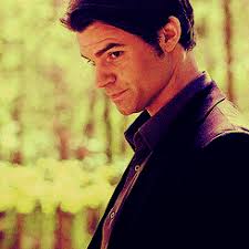 Tumblr is a place to express yourself, discover yourself, and bond over the stuff you love. Elijah Mikaelson Gif On Gifer By Ballaris