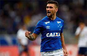 El uruguayo de arrascaeta pidió no ser convocado para la fecha fifa de amistosos, para poder jugar las finales de la copa de brasil. Apos Reuniao Representante Do Cruzeiro Afirma Que A Transferencia De Arrascaeta Para O Flamengo Esta Bem Encaminhada Superesportes