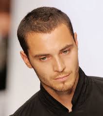 Coupe Ultra Courte Homme Coiffure Homme Cheveux Court Coiffure Homme Coupe De Cheveux Homme Courte