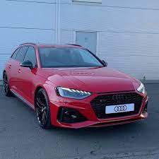 Audi Rs4 Avant Carbon Black Edition Audi Rs4 Audi Car Dealership