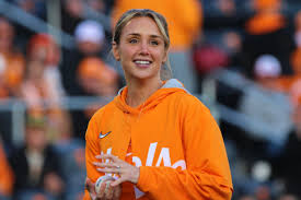 Kim Caldwell announces Tennessee Lady Vols basketball coaching staff