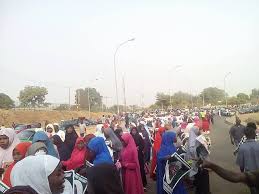 The state capital is its namesake, the city of kaduna , the 8th largest city in the country as of 2006. Rahoton Musamman Yadda Yan Shi A Su Ka Maida Dandalin Unity Fountain Abuja Sabuwar Hussainiyya Premium Times Hausa