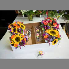 Best selling wedding bouquets find your perfect wedding bouquet. Wedding Flower Delivery Off 74 Buy