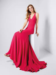 10 Einfache Partykleider Wenn Sie Bald Eine Hochzeit Haben Und Sie Einfachheit Zum Zeitpunkt Des Ankl Party Kleider Rotes Langes Kleid Schone Abendkleider
