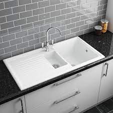 It keeps the sink watertight and protects from staining while also providing an attractive. Reginox White Ceramic 1 5 Bowl Kitchen Sink At Victorian Plumbing Uk