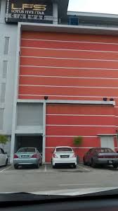Lotus five star cinemas or lfs cinemas is a chain of cinemas in malaysia that owned by the lotus group and famously known as indian cinema or bollywood cinema among local due to showing mostly kollywood and bollywood movies. Mmcineplexes Kampar Perak 60 5 466 5613