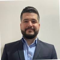 30+ perfiles de «Daniel Elizondo»