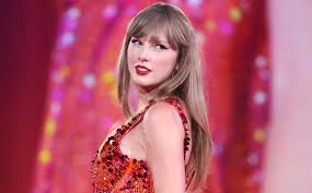 Resurfaced Taylor Swift Video Reveals One Thing She Wont Allow Stylists  to Do - Parade