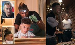Rangnick hat #schalke vergangenheit und identifiziert sich wahrscheinlich. Rb Leipzig Chief Ralf Rangnick Left Fuming After Nine Players Flew In Celebrity Barber Before Losing Daily Mail Online